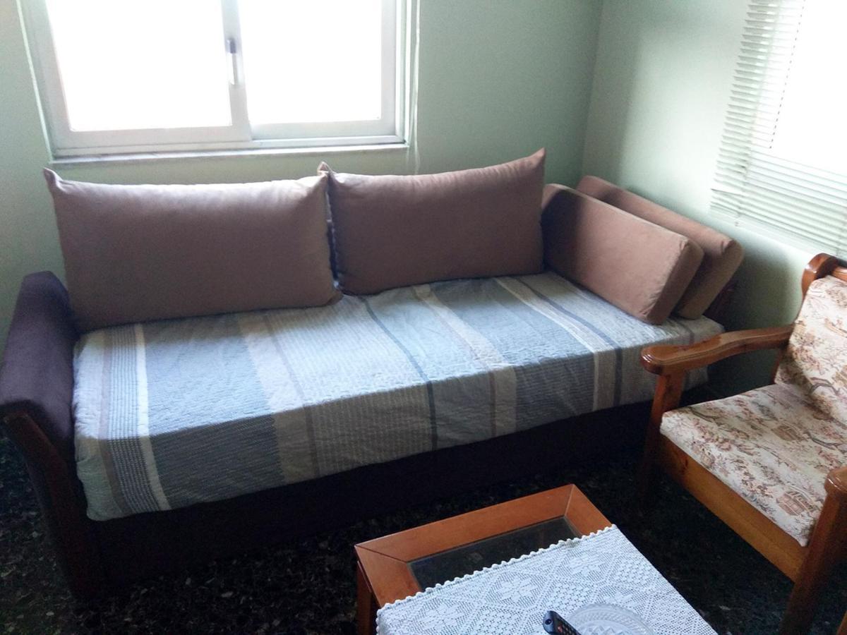 Vintage House With A Fantastic View Appartement Mavrommátion